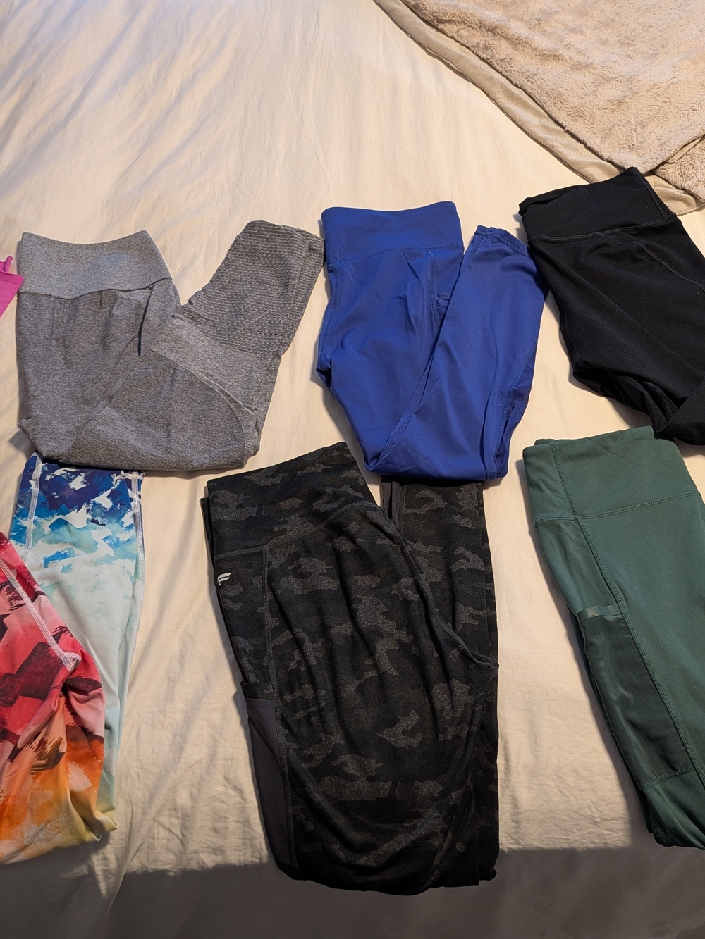 Fabletics Bundle Of 7 Women's Leggings (large)